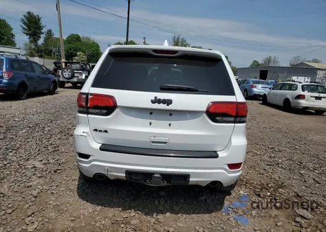 2015 Jeep Grand Cherokee Laredo z USA, uszkodzony, nr VIN 1C4RJFAGXFC948657